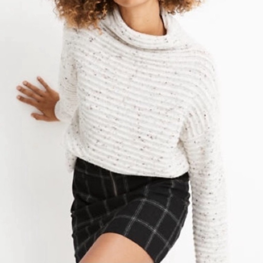 MADEWELL Speckled Donegal Mockneck Sweater in Coziest Yarn. Neutral. Size Small.